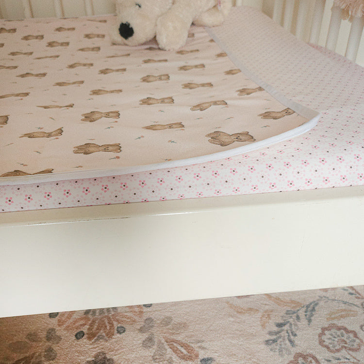 Waterproof mattress protector