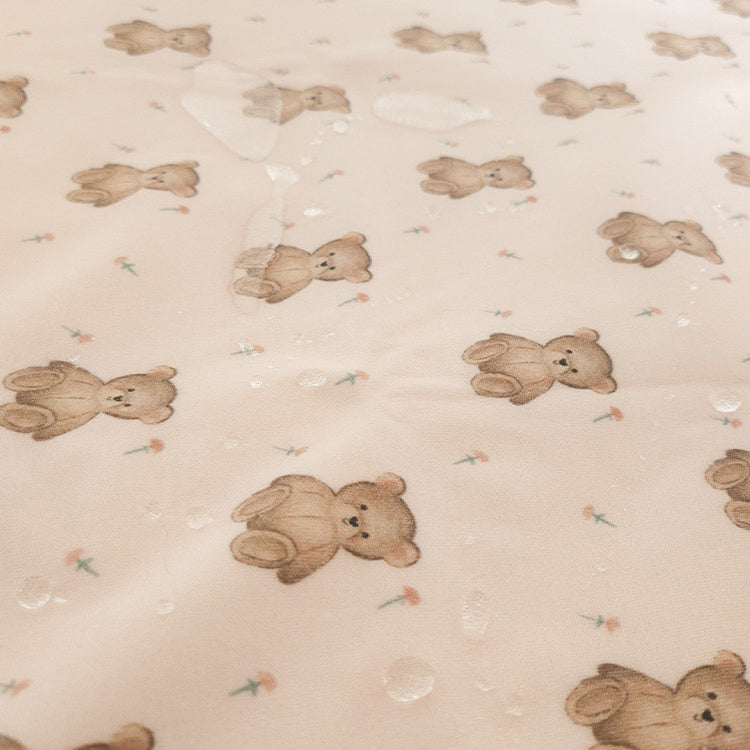 Waterproof mattress protector